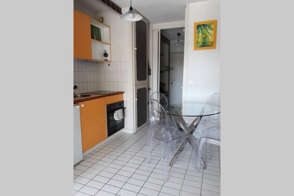 Le Cocon De Flo, Face A La Au Couchant Appartement